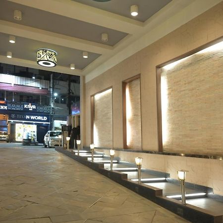 The Central Park Rourkela Екстер'єр фото