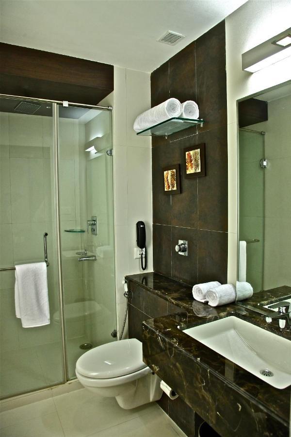 The Central Park Rourkela Екстер'єр фото