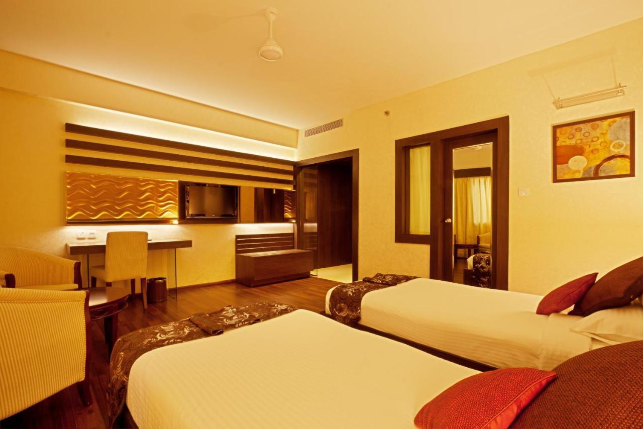 The Central Park Rourkela Екстер'єр фото